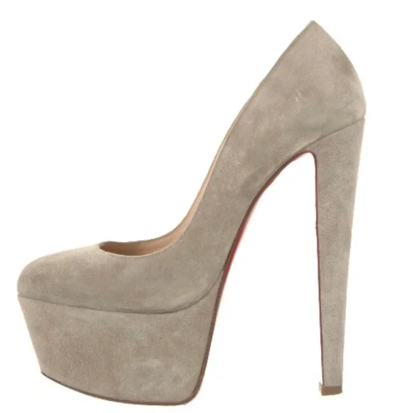 Louboutin victoria best sale